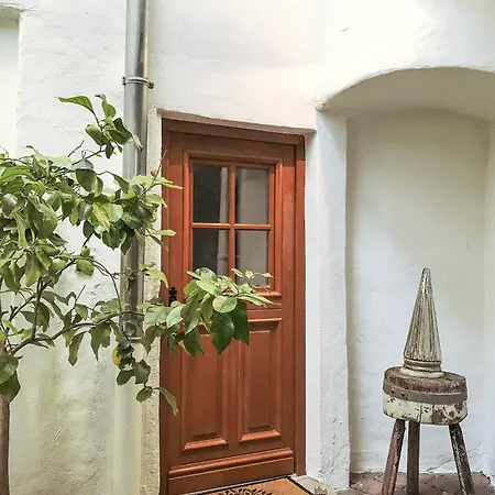 Fuxbau Апартаменты Нойштадт-ан-дер-Вайнштрасе